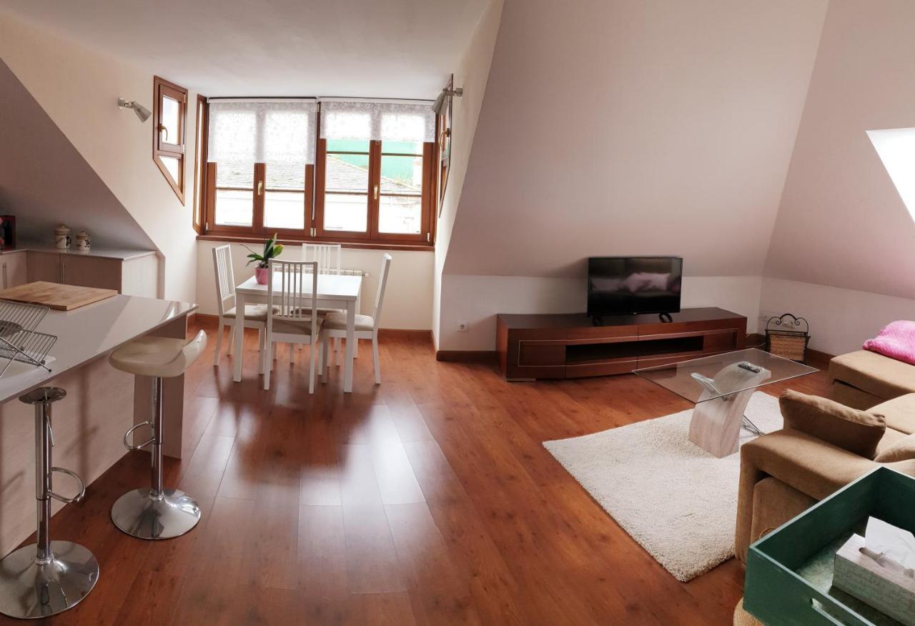Apartamento Atico Cine Colon Ribadeo Exterior foto