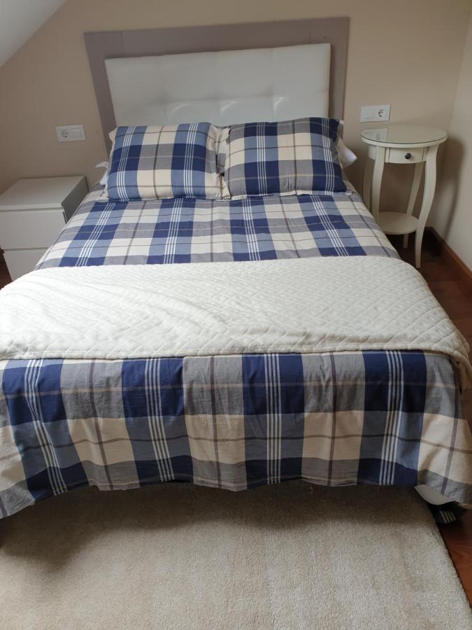 Apartamento Atico Cine Colon Ribadeo Exterior foto