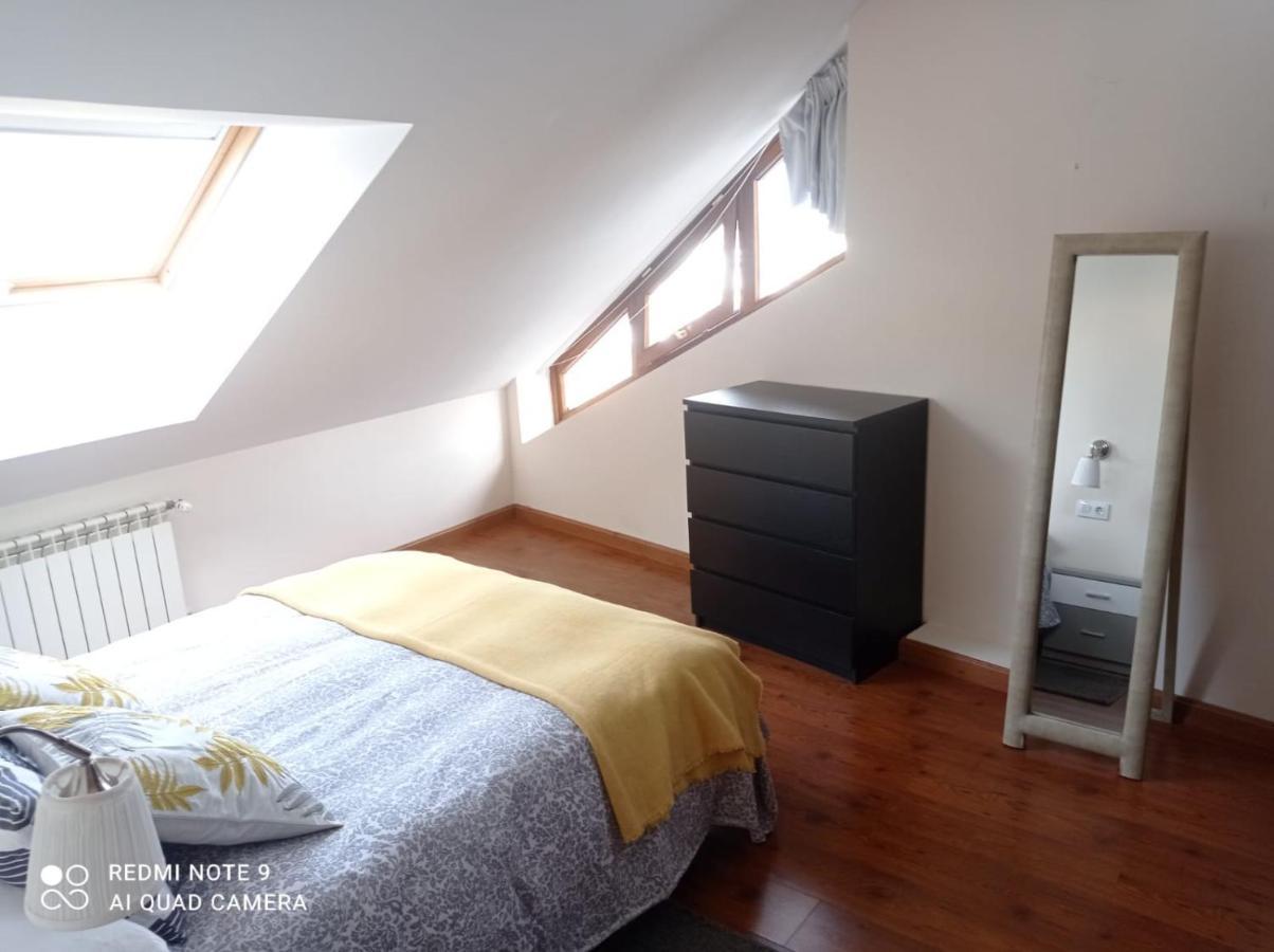 Apartamento Atico Cine Colon Ribadeo Exterior foto