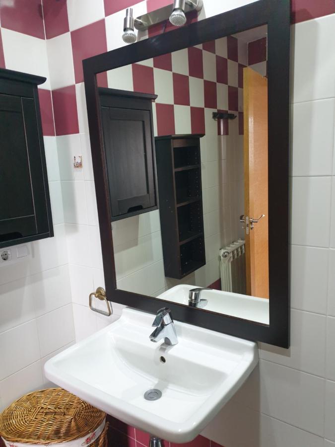 Apartamento Atico Cine Colon Ribadeo Exterior foto