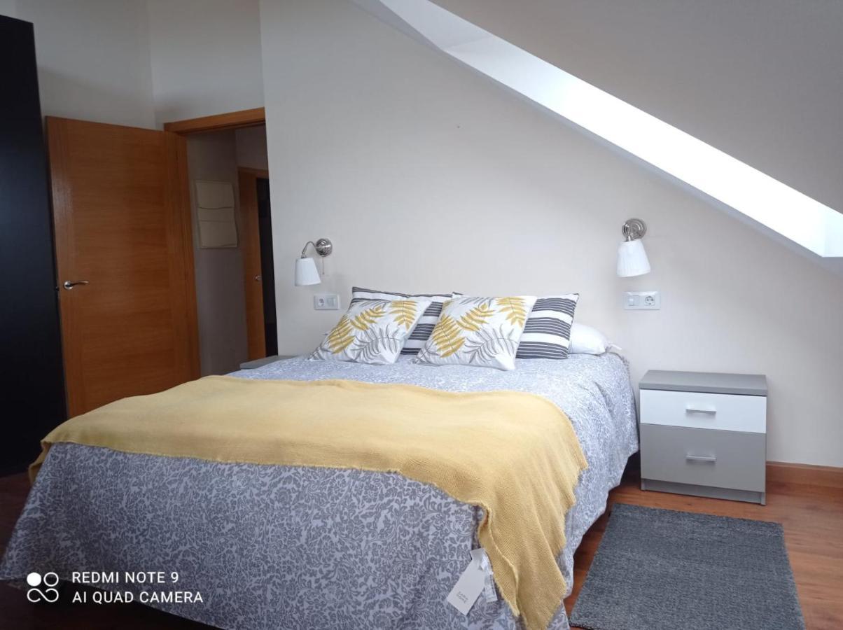 Apartamento Atico Cine Colon Ribadeo Exterior foto