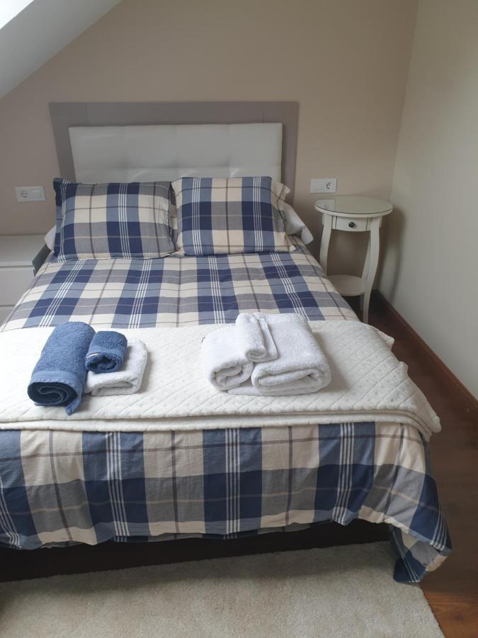 Apartamento Atico Cine Colon Ribadeo Exterior foto