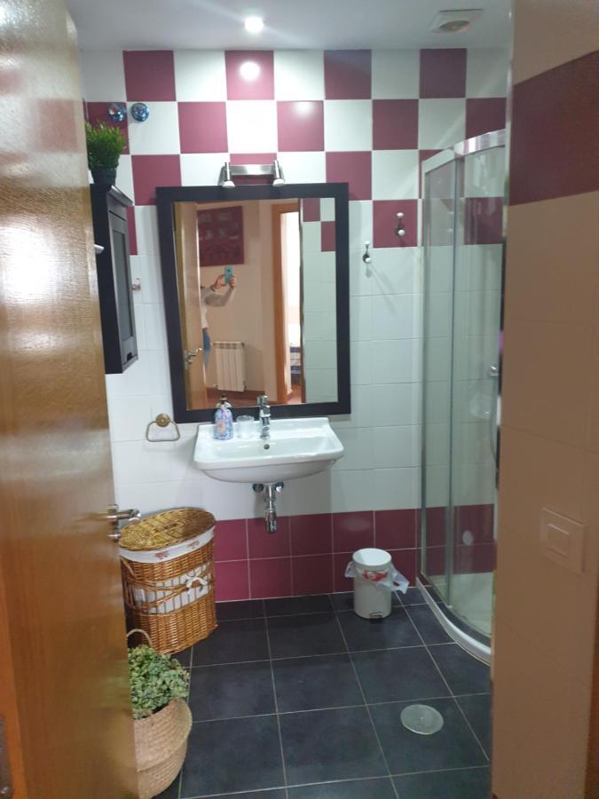 Apartamento Atico Cine Colon Ribadeo Exterior foto