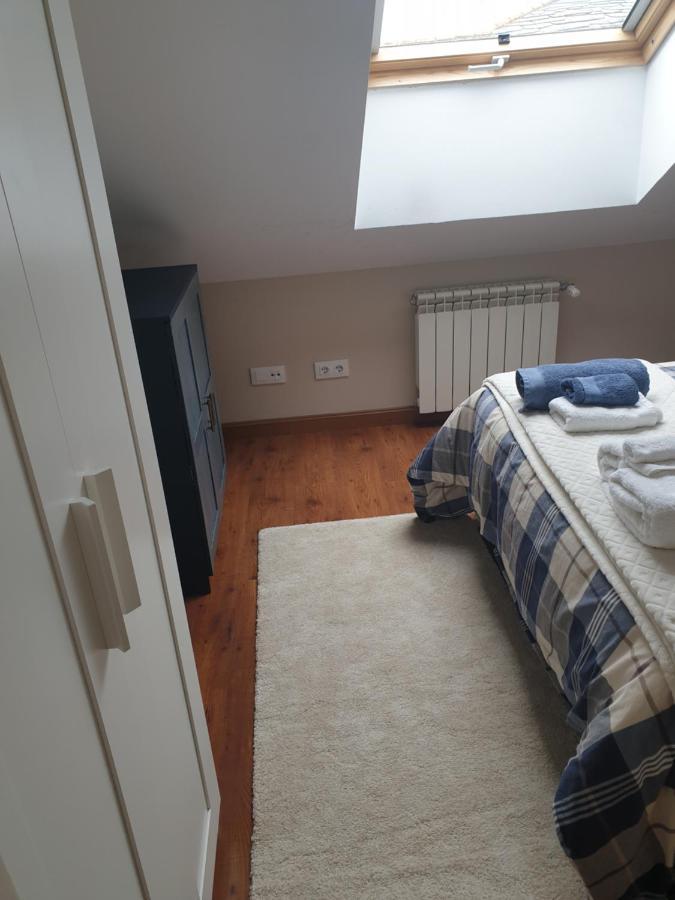 Apartamento Atico Cine Colon Ribadeo Exterior foto