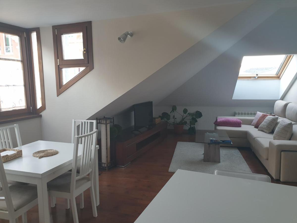 Apartamento Atico Cine Colon Ribadeo Exterior foto